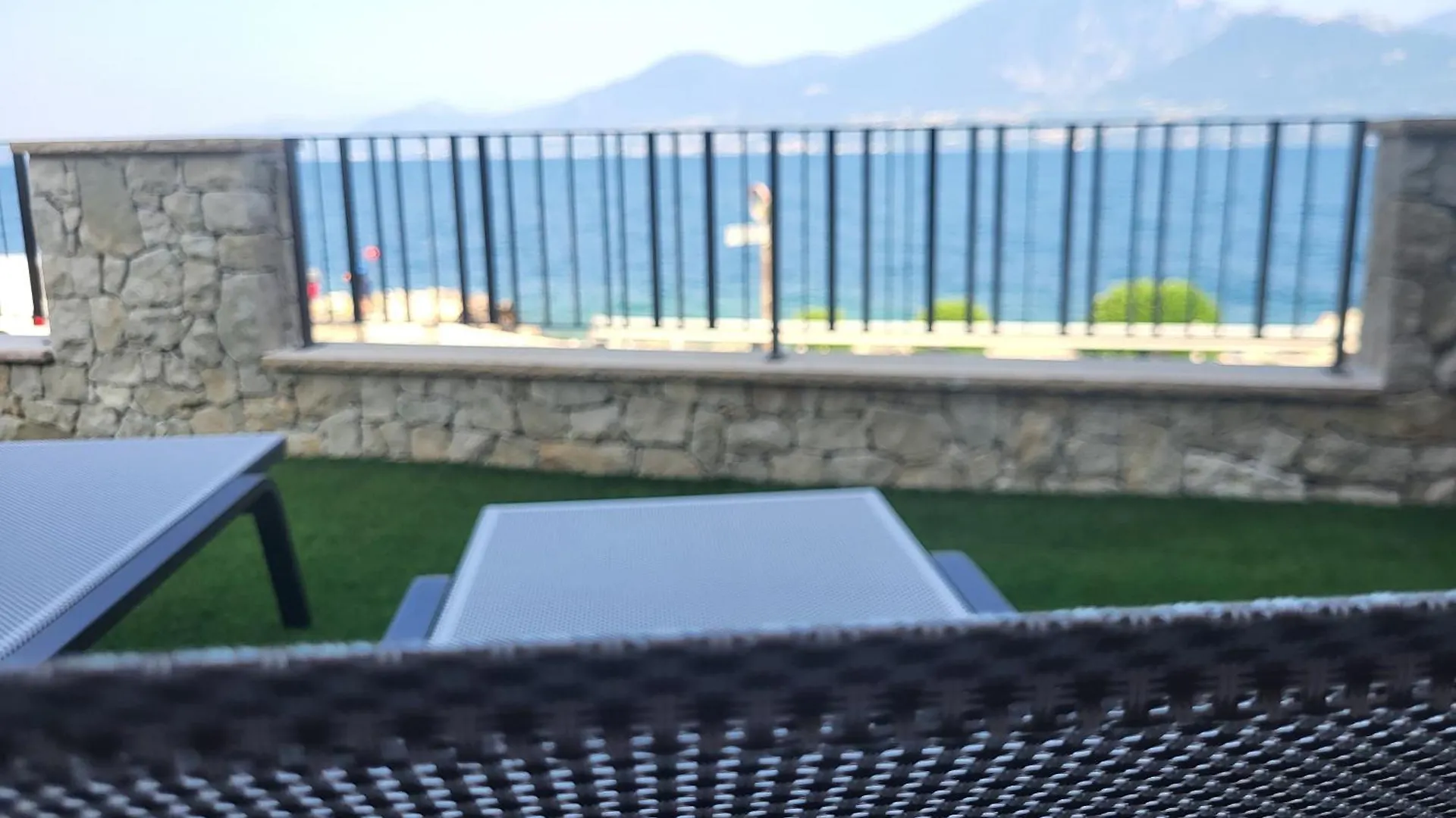 Aparthotel Attilio High Living Suites - Adults Only Torri Del Benaco