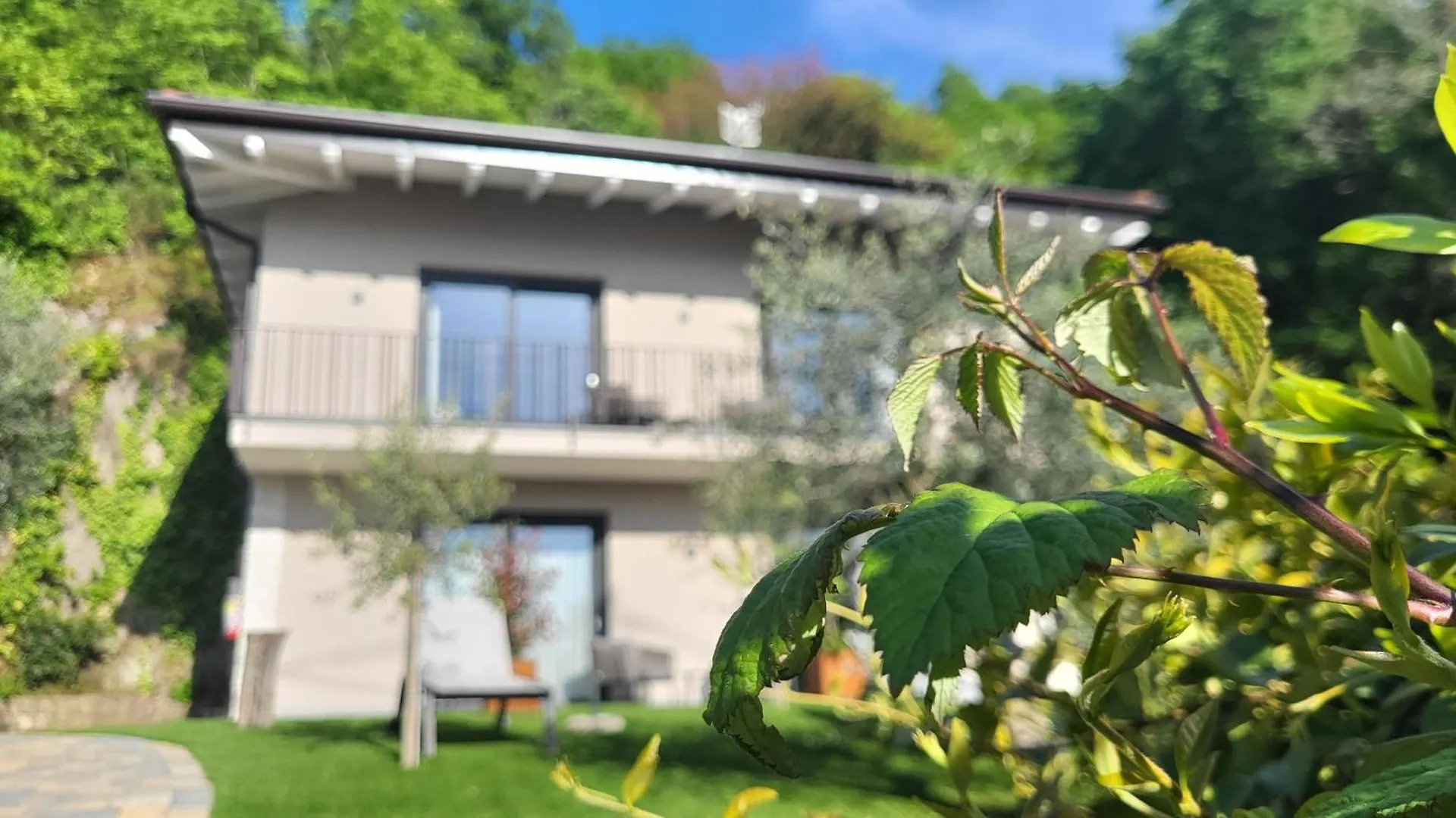Attilio High Living Suites - Adults Only Torri Del Benaco