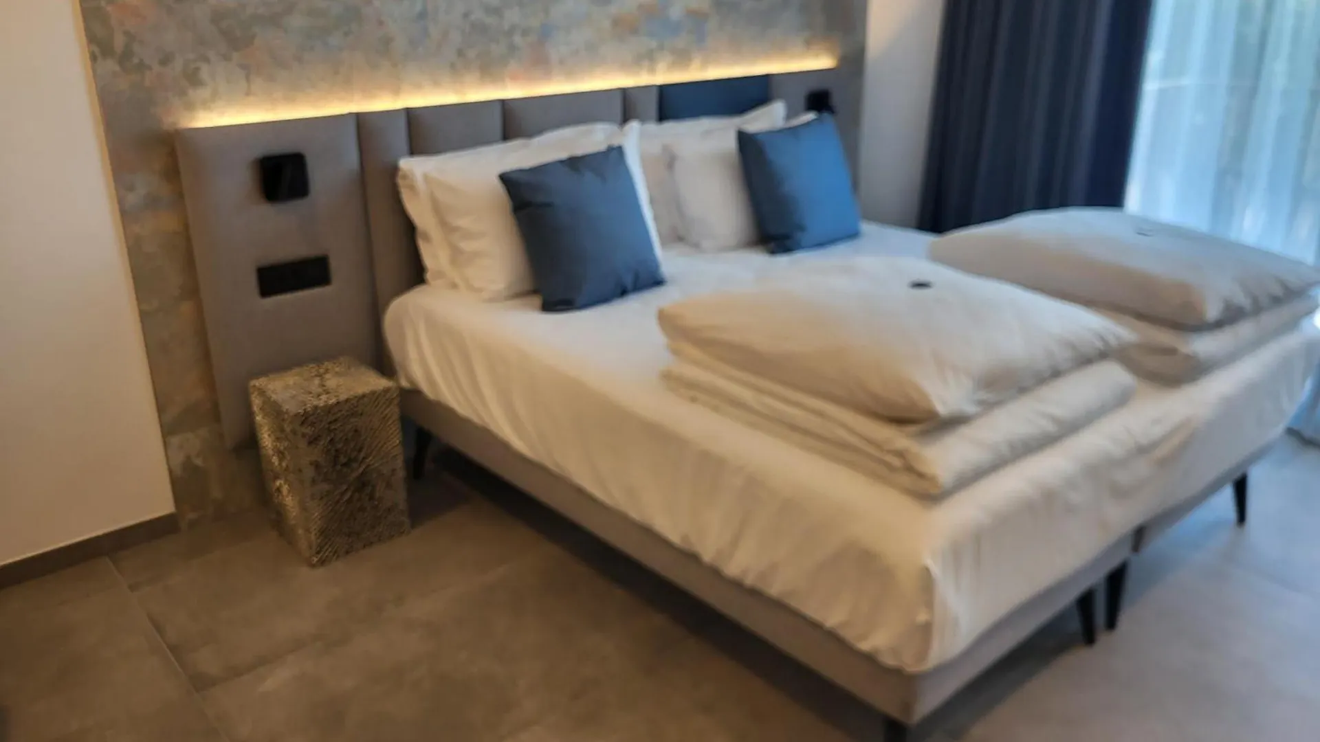 Aparthotel Attilio High Living Suites - Adults Only Torri Del Benaco
