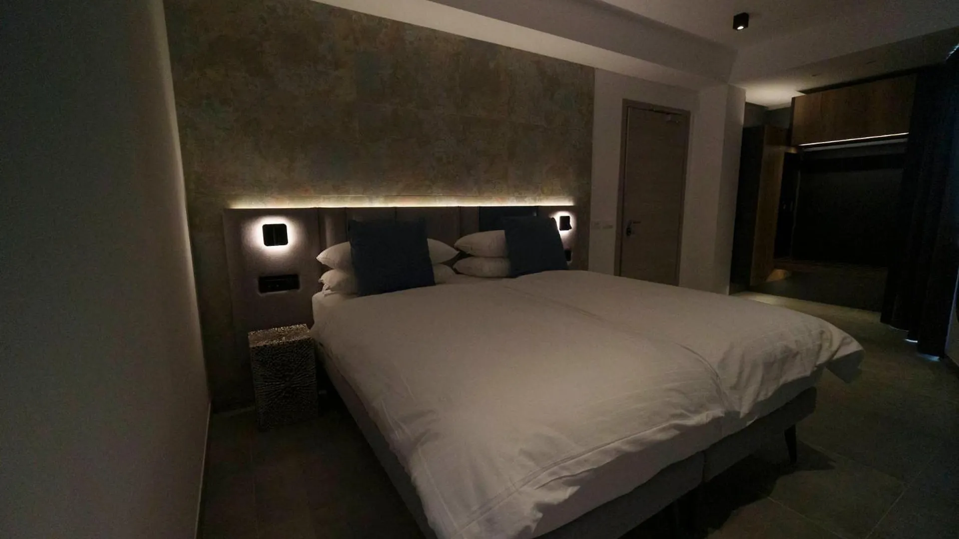 Attilio High Living Suites - Adults Only Torri Del Benaco